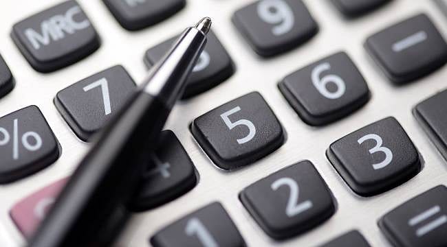 Dolar/TL, faiz ve enflasyon için yeni tahmin: Piyasa yıl sonunda ne bekliyor?