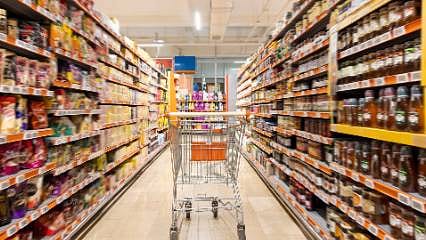 Ticaret satış hacmi Aralık’ta yükseldi, perakende satışlar gücünü sürdürdü