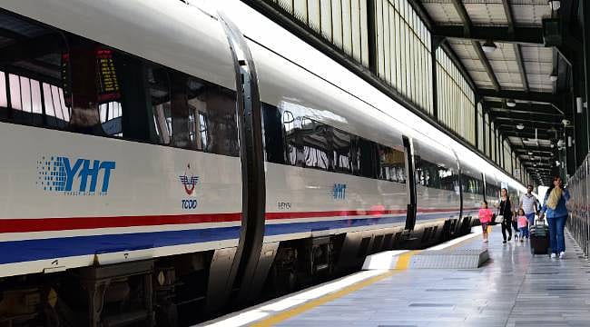 YHT biletlerine zam geldi: Yeni tarife belli oldu