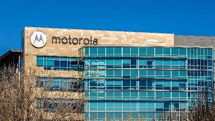 Efsane telefon markası Türkiye’ye geri döndü: Yıllar sonra yeniden satışta