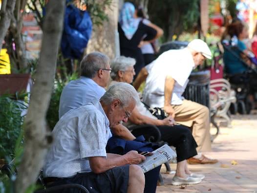 Veriler şaşırttı: Türkiye’nin yaşlı nüfusu 98 ülkeyi geride bıraktı