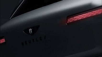 İlk elektrikli Bentley'nin adı açıklandı: Torcal geliyor