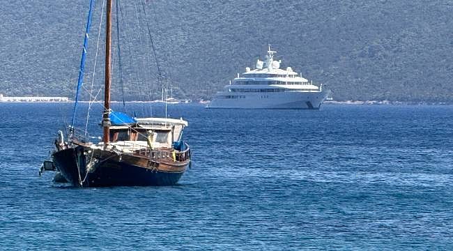 Dünyanın en büyük süper yatlarından biri Bodrum'da: Değeri 150 milyon doları geçiyor
