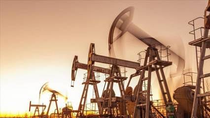 İran petrolü için kritik karar: ABD satışlara geçici izin verdi