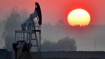 Petrol fiyatlarında sert düşüş: Brent 3 ayın dibini gördü