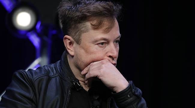 Elon Musk'ın serveti eridi: Dünyanın ilk trilyoneri unvanını kaybetti