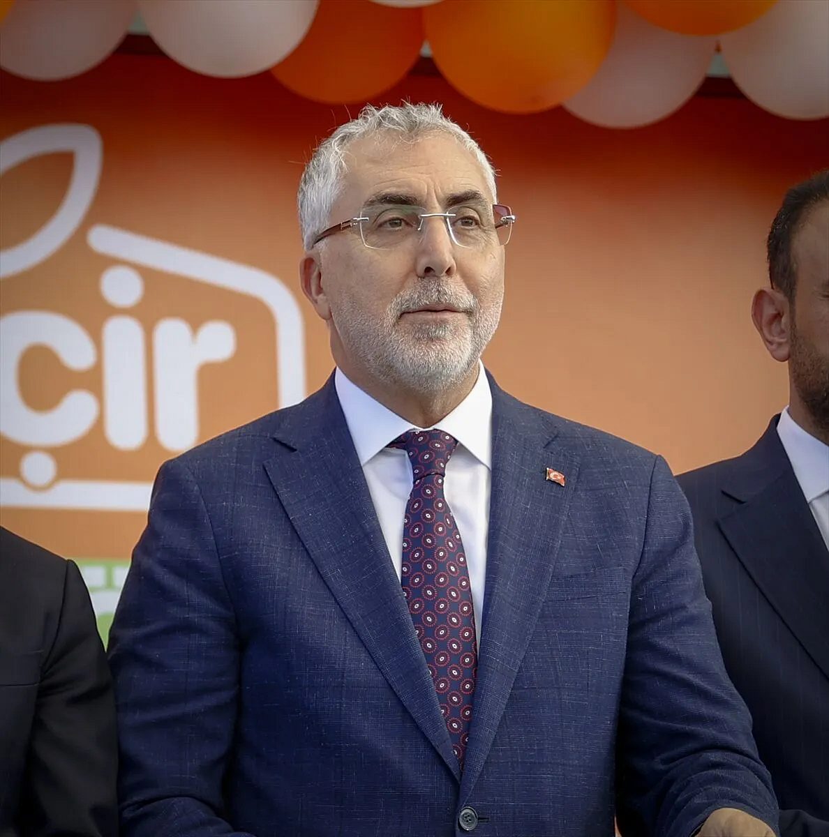 Bakan Işıkhan açıkladı: İŞKUR geçen yıl 1 milyon 478 bin kişiyi işe yerleştirdi-1