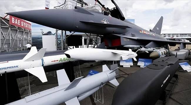 AB'den tarihi savunma yatırımı: 5 dev proje için düğmeye basıldı