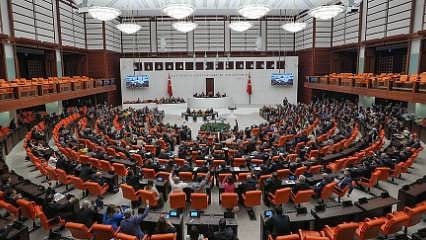 Yeni kanun Meclis’ten geçti: Tarım, enerji ve alkollü içki düzenlemeleri değişti