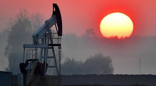 Petrol fiyatlarında sert düşüş: Brent 3 ayın dibini gördü