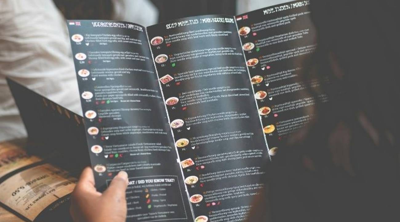 Bakan Yumaklı: Restoranlarda şeffaf menü zorunlu oldu