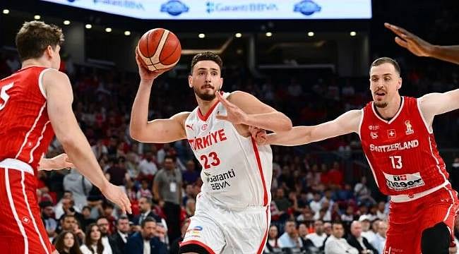 12 Dev Adam İsviçre'ye geçit vermedi: Dünya Kupası yolunda 6'da 6 yaptı