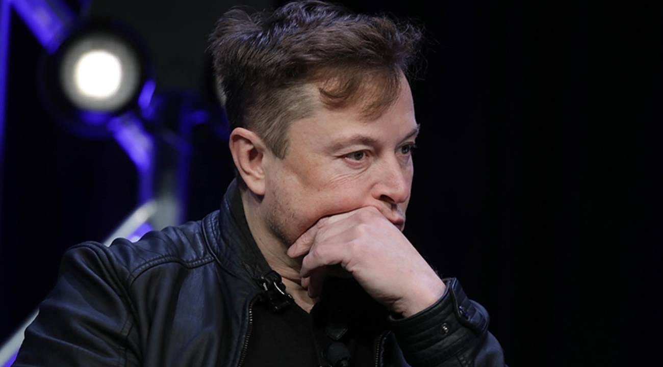 Elon Musk'ın serveti eridi: Dünyanın ilk trilyoneri unvanını kaybetti