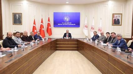 Bakanlık duyurdu: Eylem yapan Doruk Madencilik işçileri işverenle uzlaştı