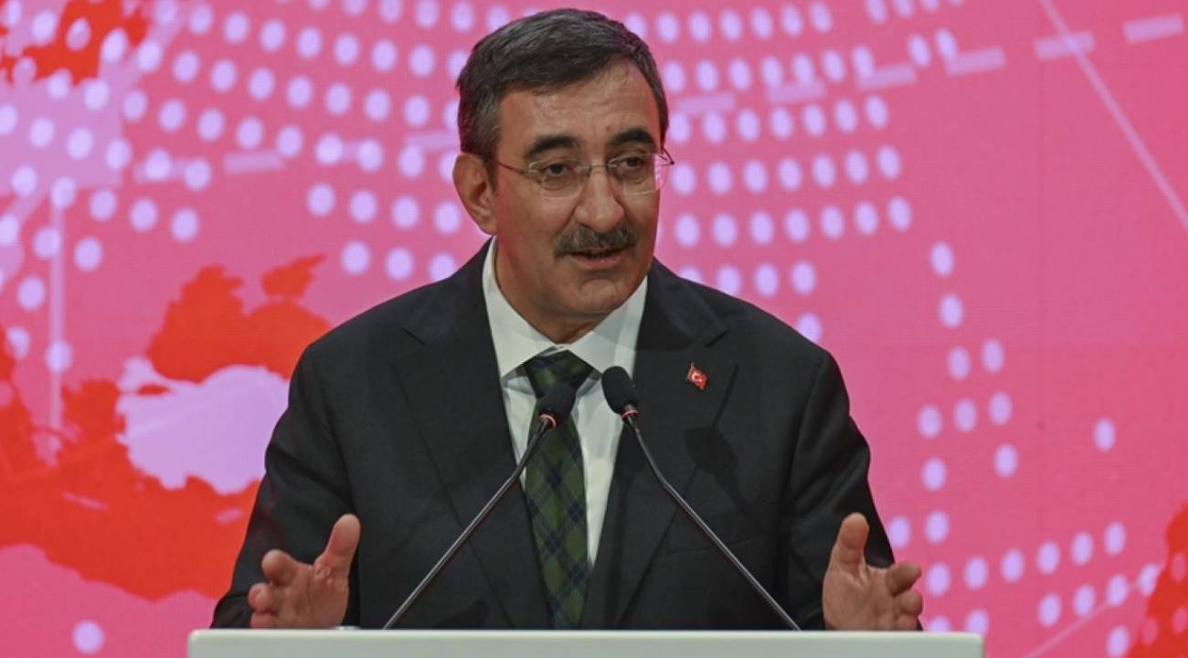 Borsa ve kriptoda vergi iddiaları: Cevdet Yılmaz yanıtladı