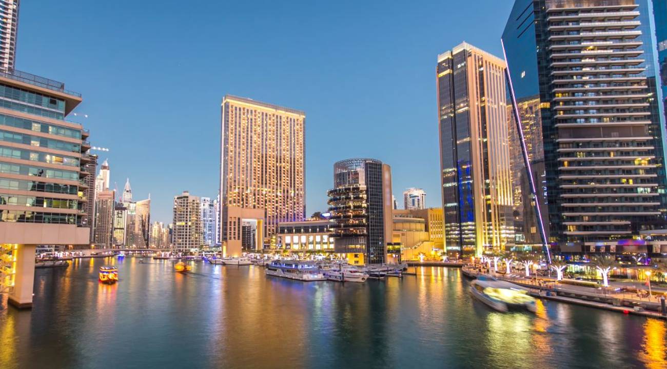 Microsoft, BAE'ye 7,9 milyar dolar yatırım yapacak