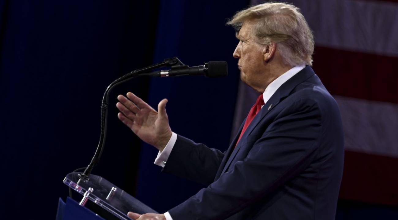 Trump'tan, 2 ülkeye yönelik tarifelerde otomobillerde bir aylık muafiyet