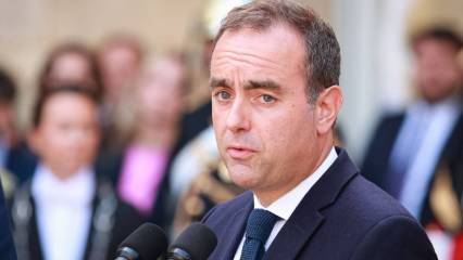 Macron, istifa eden Lecornu'yu yeniden başbakan olarak atad