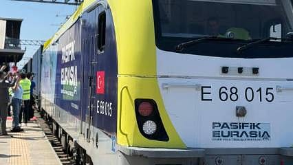 Çin'den yola çıktı, ilk tren Türkiye'ye ulaştı