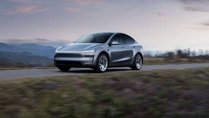Arkadan itişli Tesla Model Y Long Range Türkiye'de: Fiyatı ve satış tarihi açıklandı