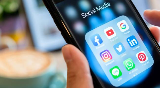 Instagram'a erişim engeli: Bakanlıktan ilk açıklama geldi