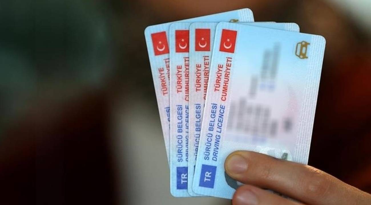 Bakan Yerlikaya'dan sürücülere 31 Ekim uyarısı var