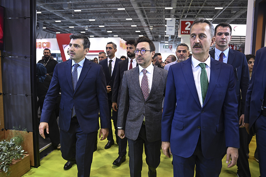 'Dünya SİHA pazarının şu anda yüzde 65'i Türkiye'nin elinde'-1