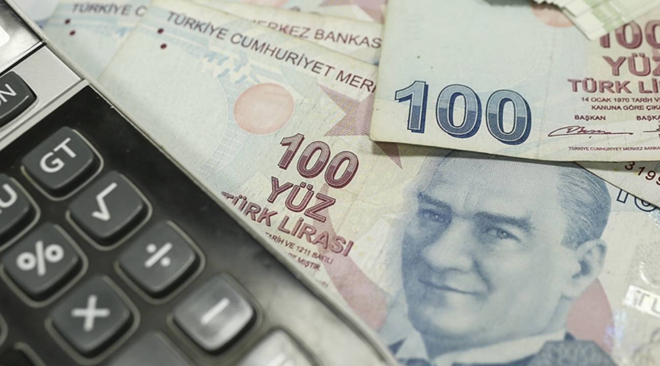Memur ve emeklinin zam oranı bugün belli oluyor: Olası senaryolar...