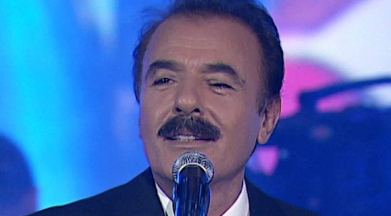 Ferdi Tayfur hayatını kaybetti