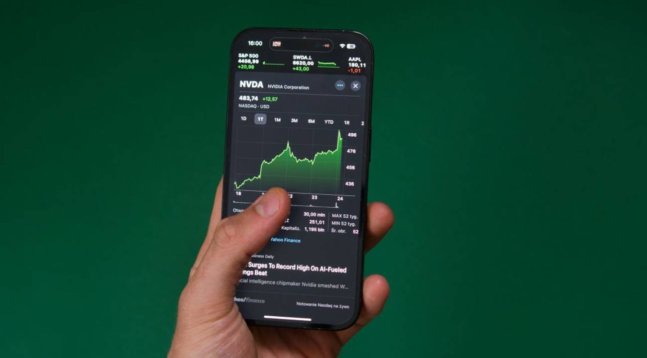 Fikri bir restoranda bulmuşlardı: Dünyanın en değerli şirketi eşi görülmemiş bir rakama ulaştı