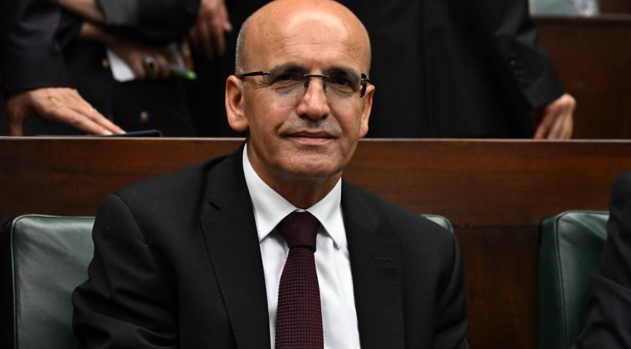 Mehmet Şimşek'ten söylentilere yanıt geldi: Uydurma hikayeler