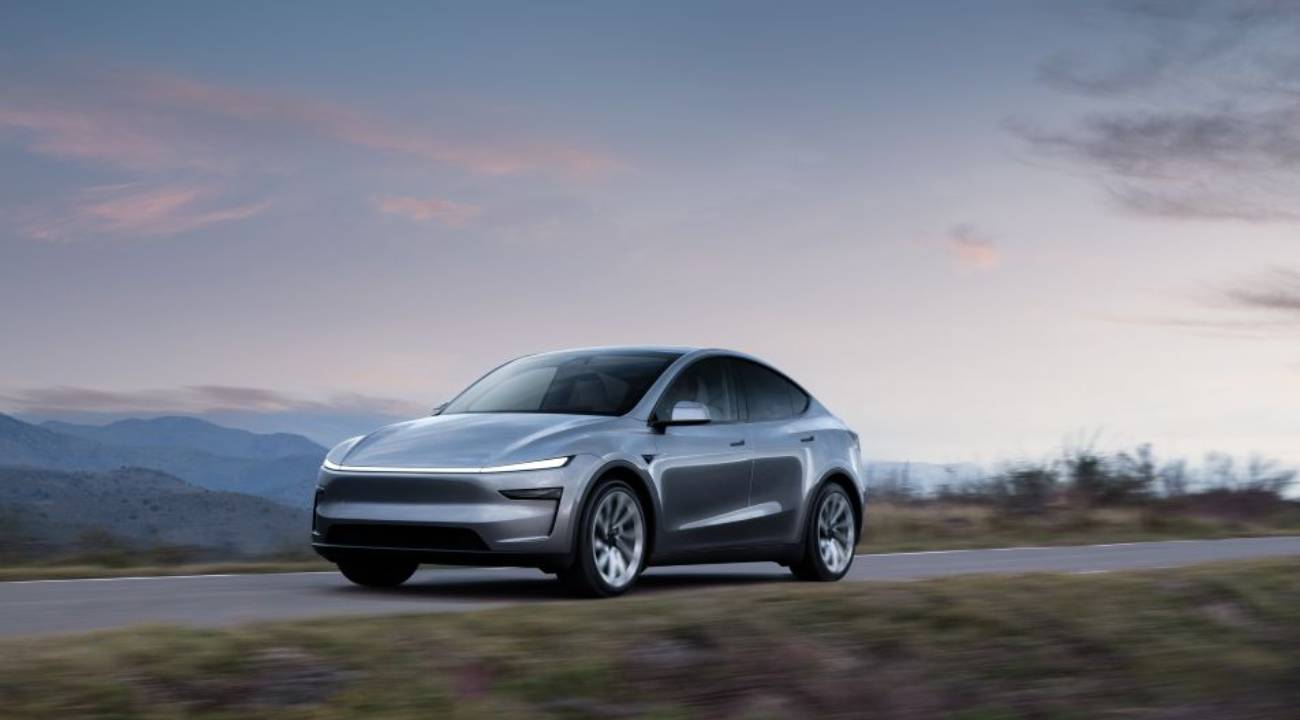 Arkadan itişli Tesla Model Y Long Range Türkiye'de: Fiyatı ve satış tarihi açıklandı