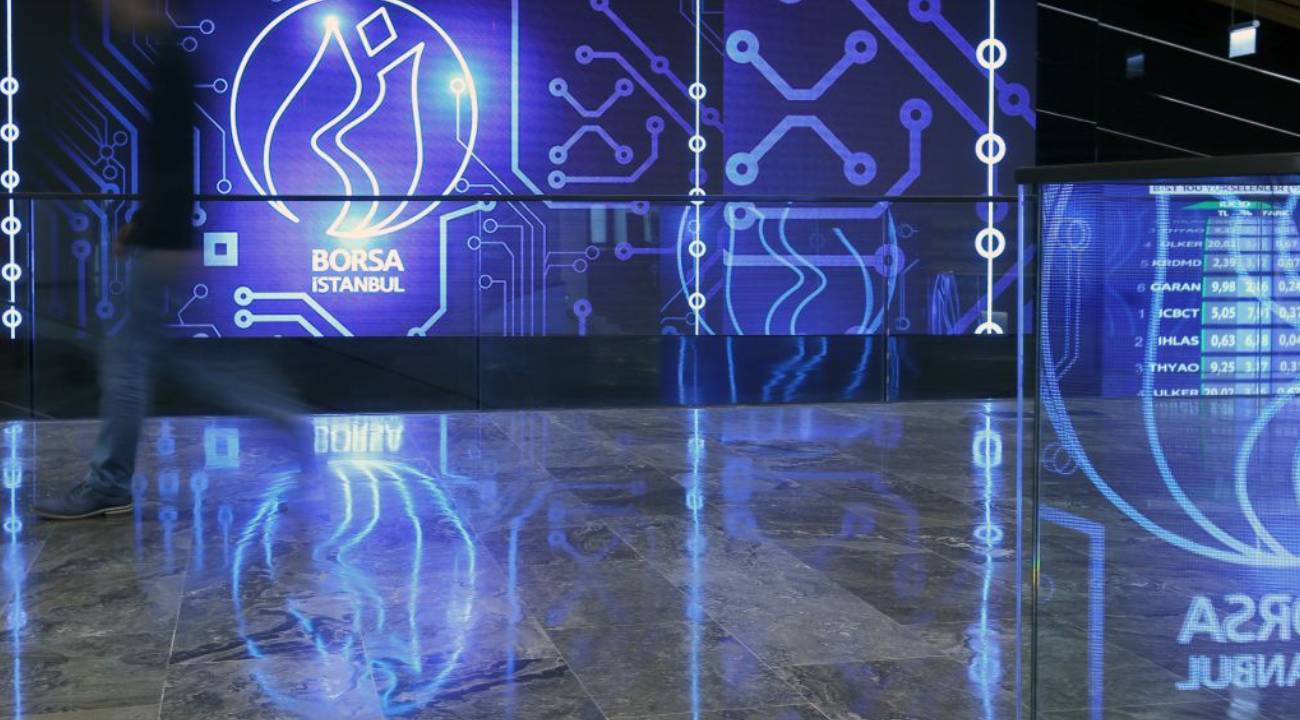 SPK bülteni: 2 hissede 4 kişiye işlem yasağı geldi