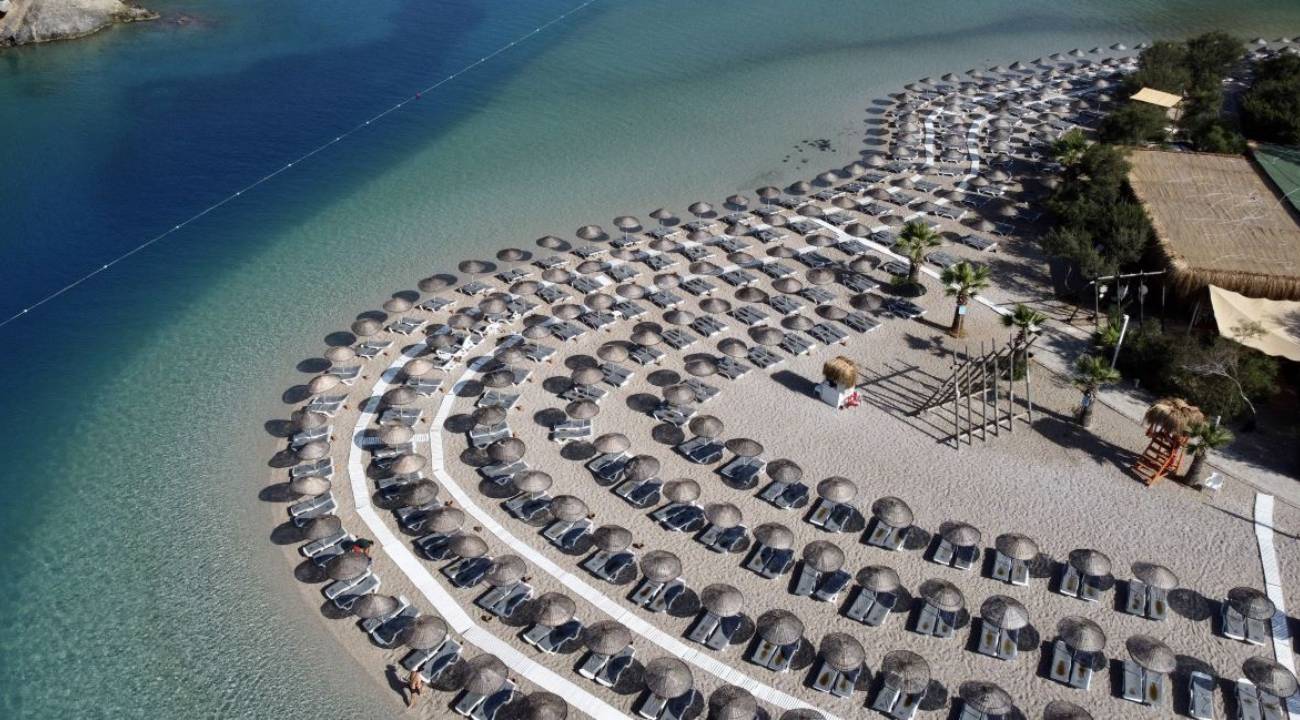 The Times Ekim'de plaj tatili için en iyi 11 yeri sıraladı: Türkiye'nin ünlü tatil merkezi de listede 