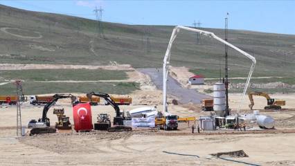 Borsanın yeni şirketinin Erzurum'daki fabrikasının temeli atıldı