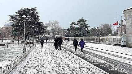 Meteoroloji'den İstanbul için kar uyarısı: Ne zaman bekleniyor? Ne kadar sürecek?