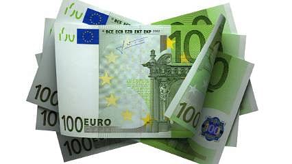 Çalışan annelere 510 euro: Kimler alabiliyor?