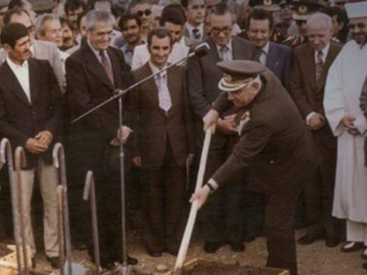 1975'de kuruldu, borsanın en değerli şirketi oldu