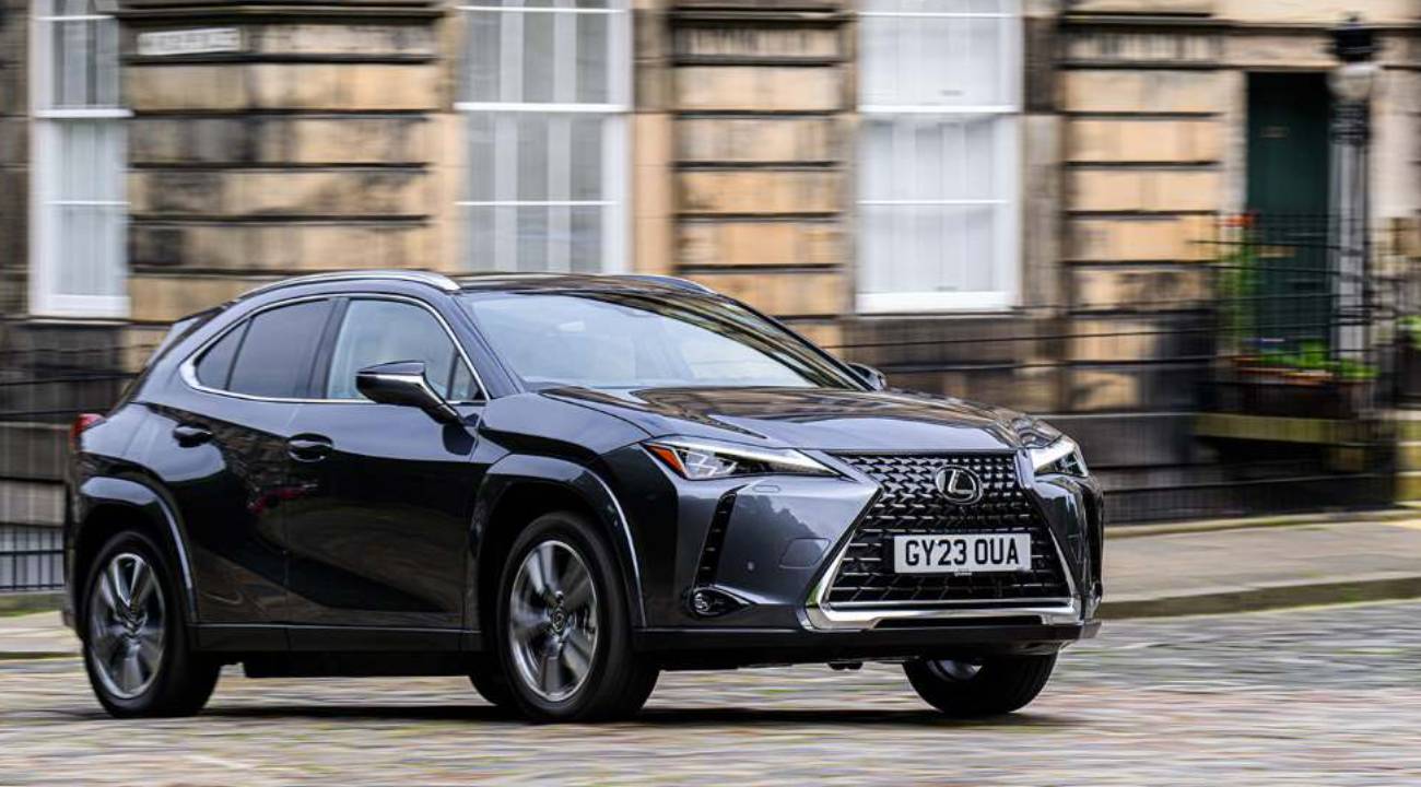 Lexus için bir ilk olan UX 300e Türkiye'de satışa çıktı: Fiyatı ve özellikleri