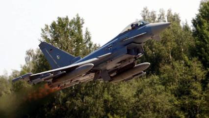 Yunanistan'da Eurofighter alarmı