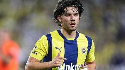 Süper Lig'den en yüksek bedelle transfer olan yerli oyuncu oldu