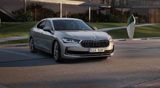 Superb’de plug-in hibrit motor seçeneği
