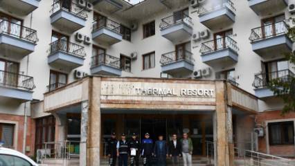 1 yıldır kapalı olan otel tahliye edildi