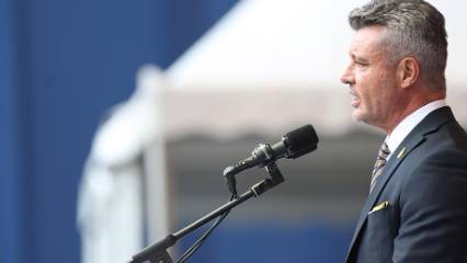 Fenerbahçe'de yeni başkan Sadettin Saran: Kim, ne kadar oy aldı?