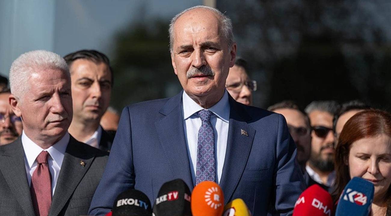 Kurtulmuş'tan Sırrı Süreyya Önder'in tedavi gördüğü hastaneye ziyaret
