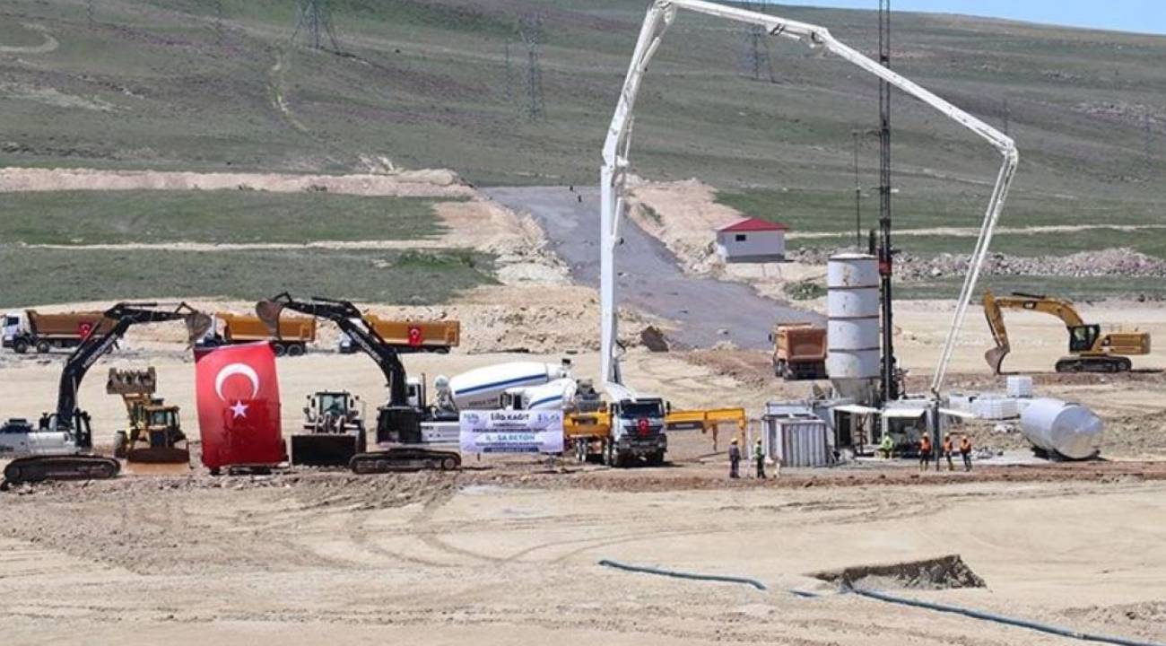 Borsanın yeni şirketinin Erzurum'daki fabrikasının temeli atıldı