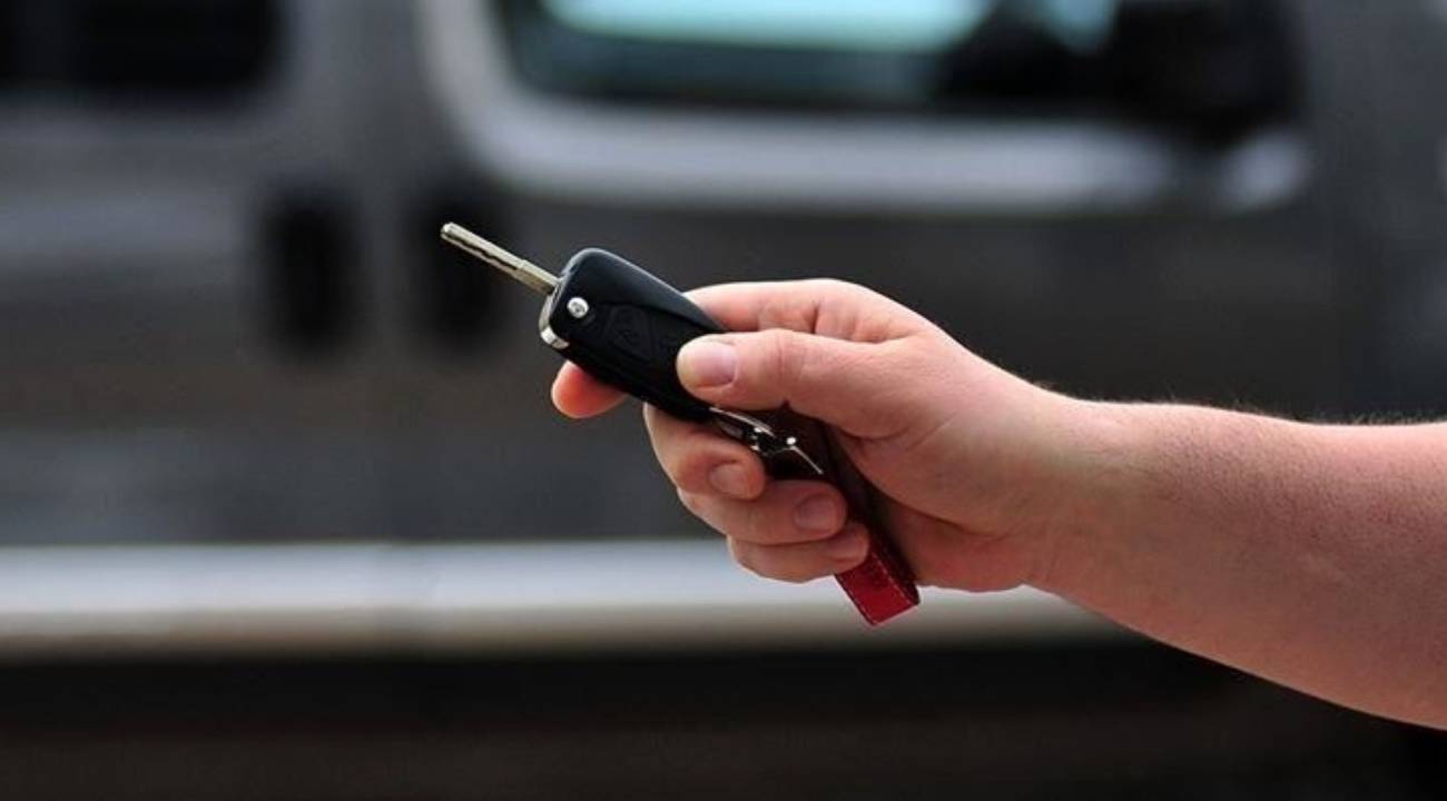 Galericiler ikinci el araç satışlarını "notersiz" yapmak istiyor