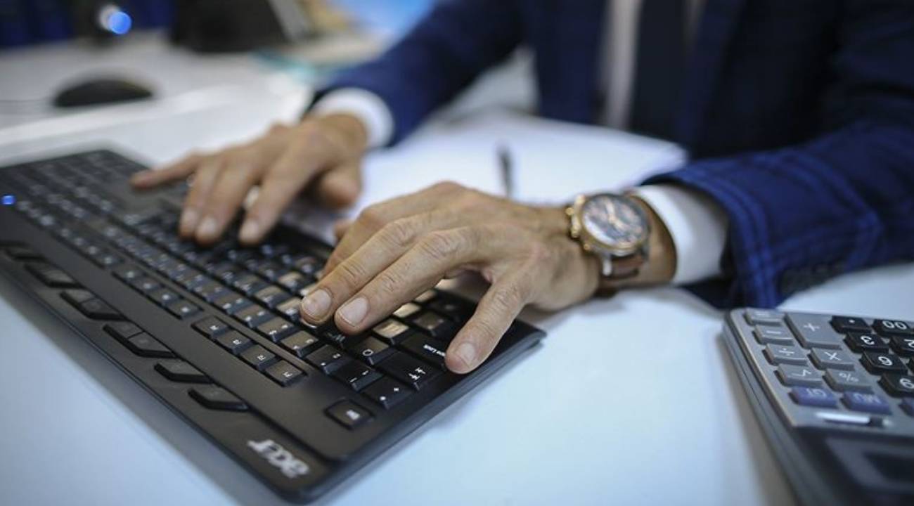 Mesai 4 güne düşecek mi? Açıklama geldi