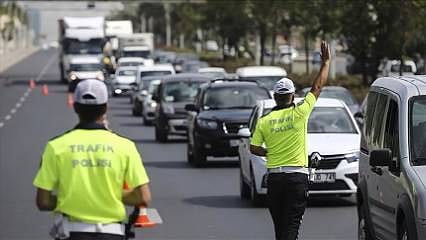 Trafikte makas atan yandı: Yeni cezalar geliyor