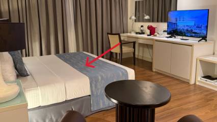 Otel yataklarındaki bu örtü aslında ne işe yarıyor? Nasıl ortaya çıktı?